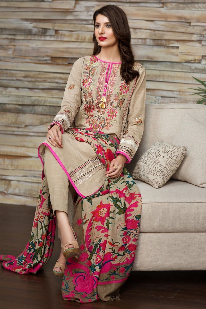 ZN525-WINTER Embroidered khaddar 3pc With Wool Shaw