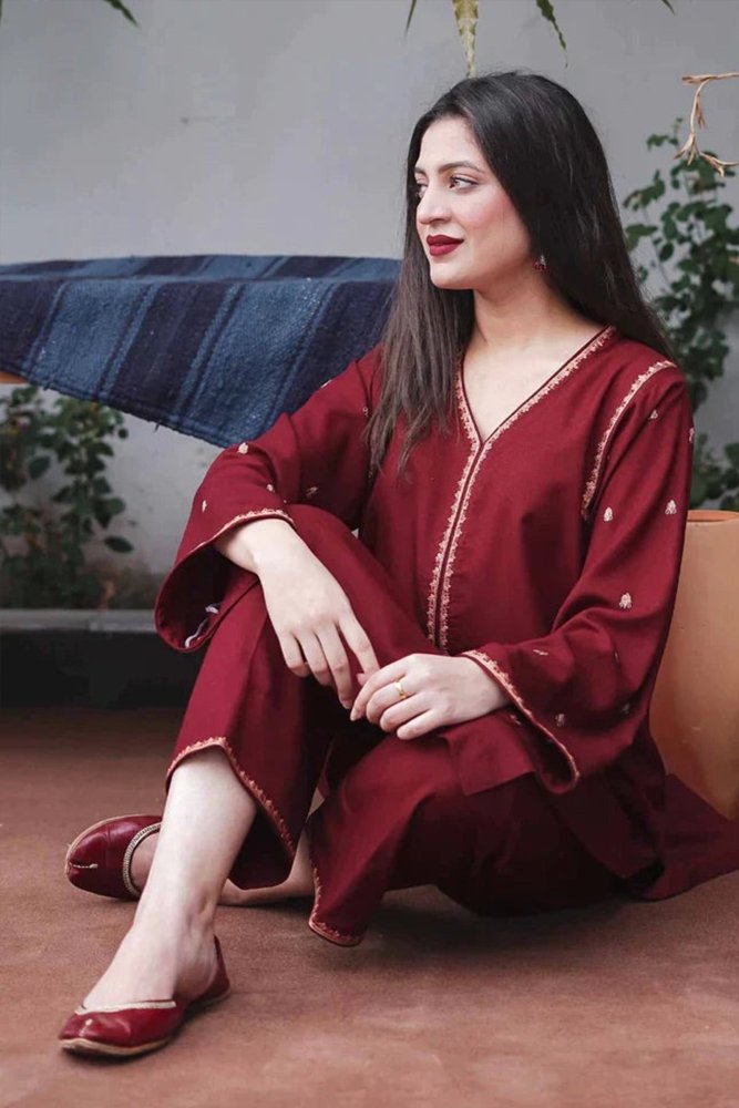 ZN403 - WINTER 3PC Dhanak suit with Embroidered Shawll - ZoniyaClothing