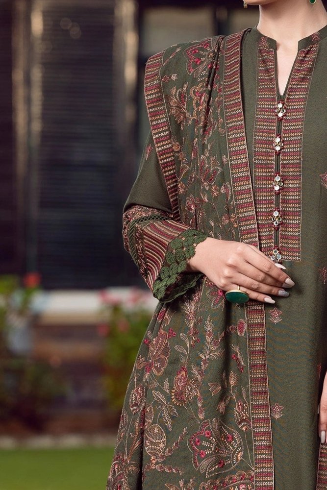 ZN415 - WINTER Embroidered Dhanak Suit with Heavy Embroidered Dhanak Shawl - ZoniyaClothing