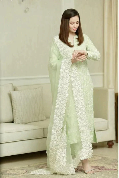 ZN001-Pista- 3PC Lawn Heavy Embroidered Shirt With Organza Embroidered Dupatta