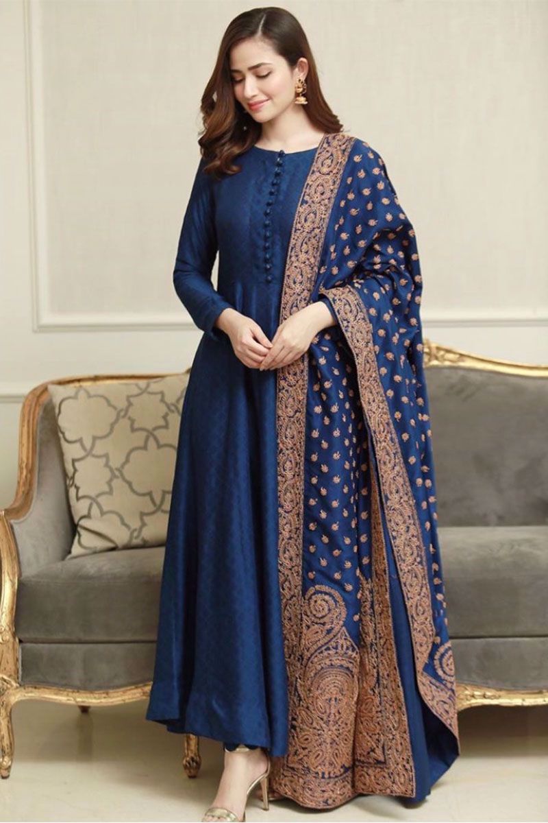 ZN408- WINTER Linen Suit with Heavy Embroidered Linen  Shawl