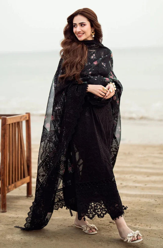 ZN1041 - Nureh 3PC Lawn ChickenKari Embroidered