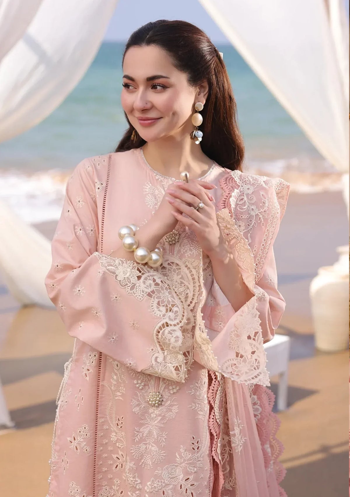 ZN1042 - Imrozia Serene Hania Luxury Lawn 3Pc Suit
