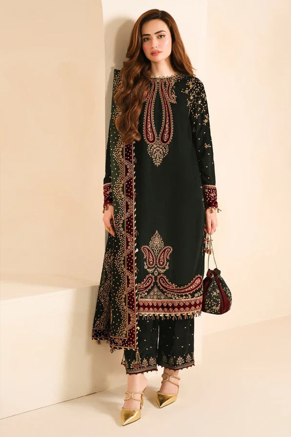 ZN1104 -WINTER Velvet Embroidered with Printed organza duppatta Winter Collection