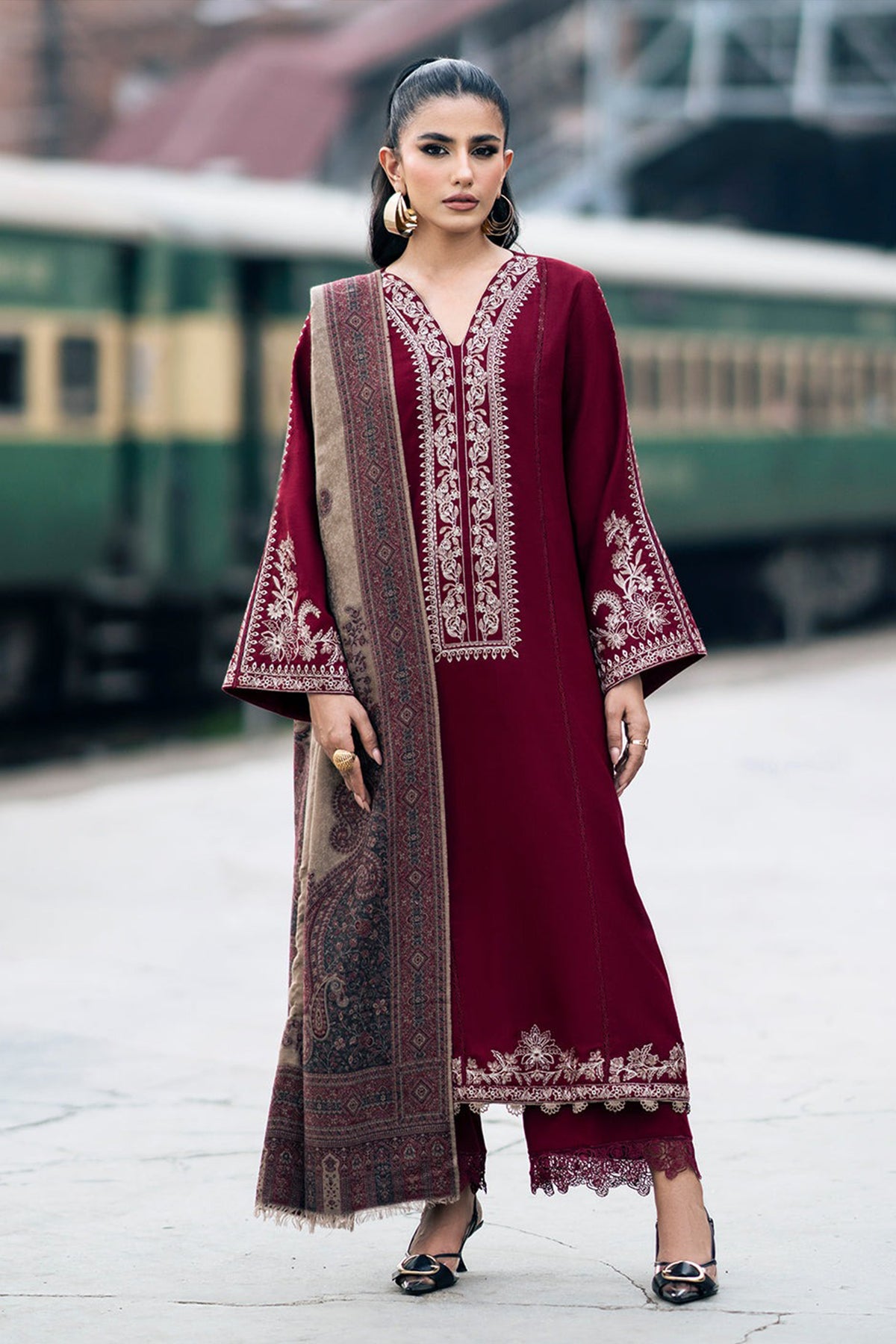 ZN1108 Jazmin - Winter 3PC Dhanak Embroidered Suit -