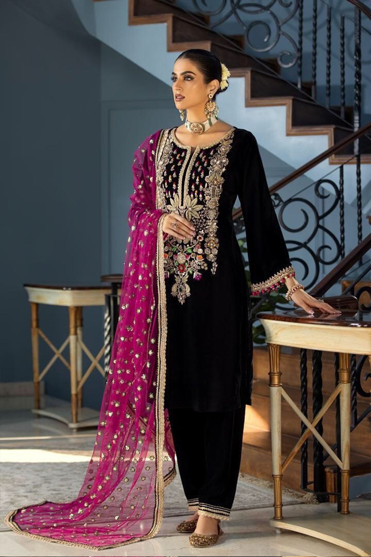 ZN1115 -WINTER Velvet Embroidered with Embroidered duppatta Winter Collection