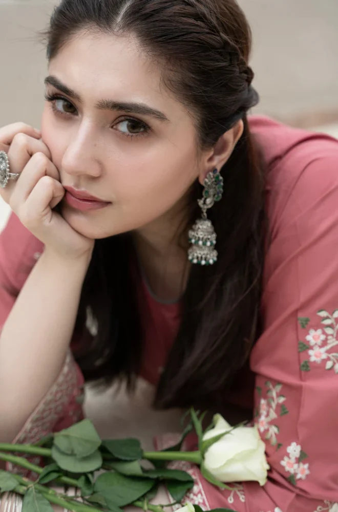 ZN1065 - Urge - 2PC Lawn Embroidered Suit