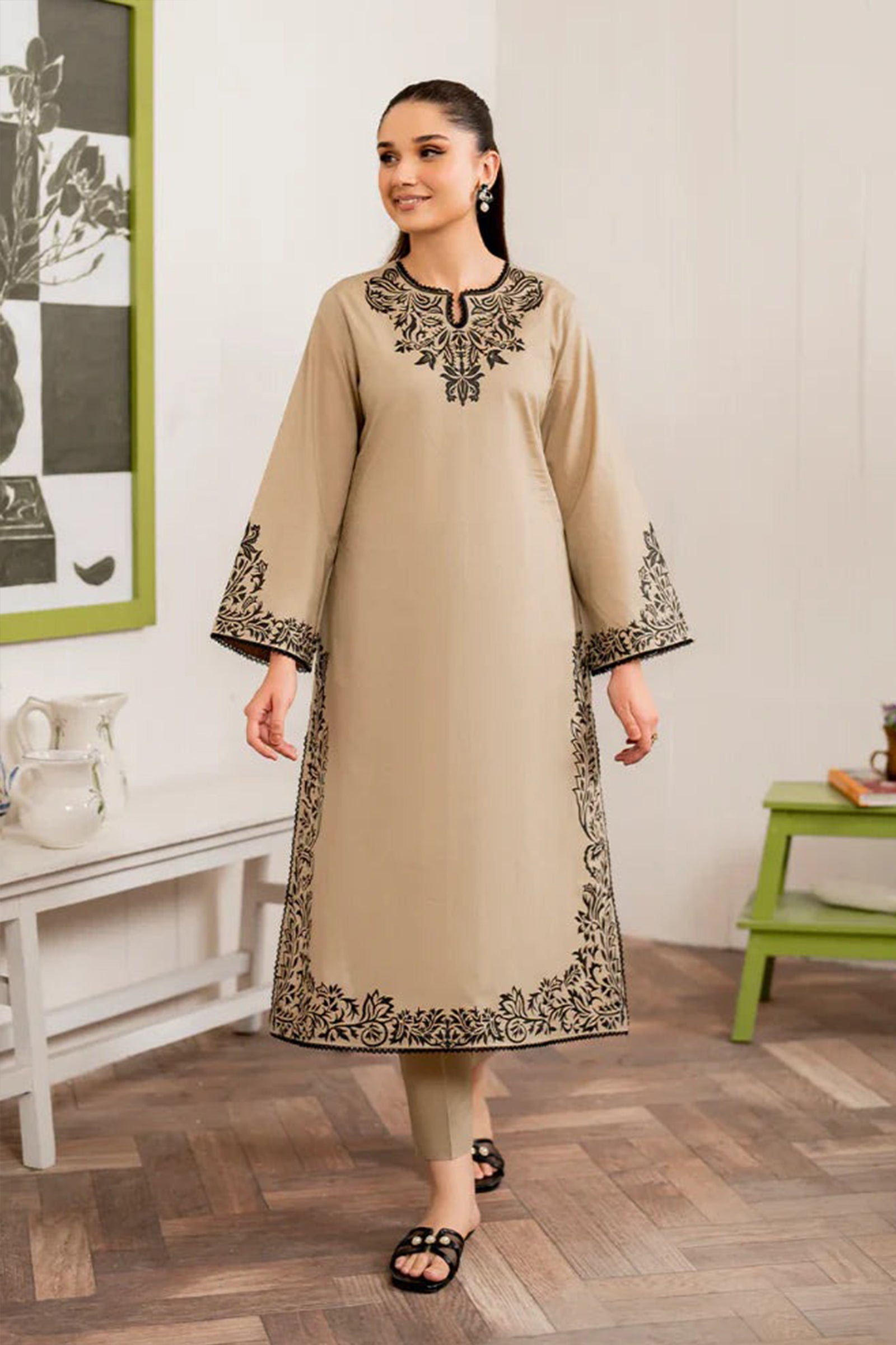 ZN913-WINTER 3PC Dhannak Embroidered suit with Printed Shawll