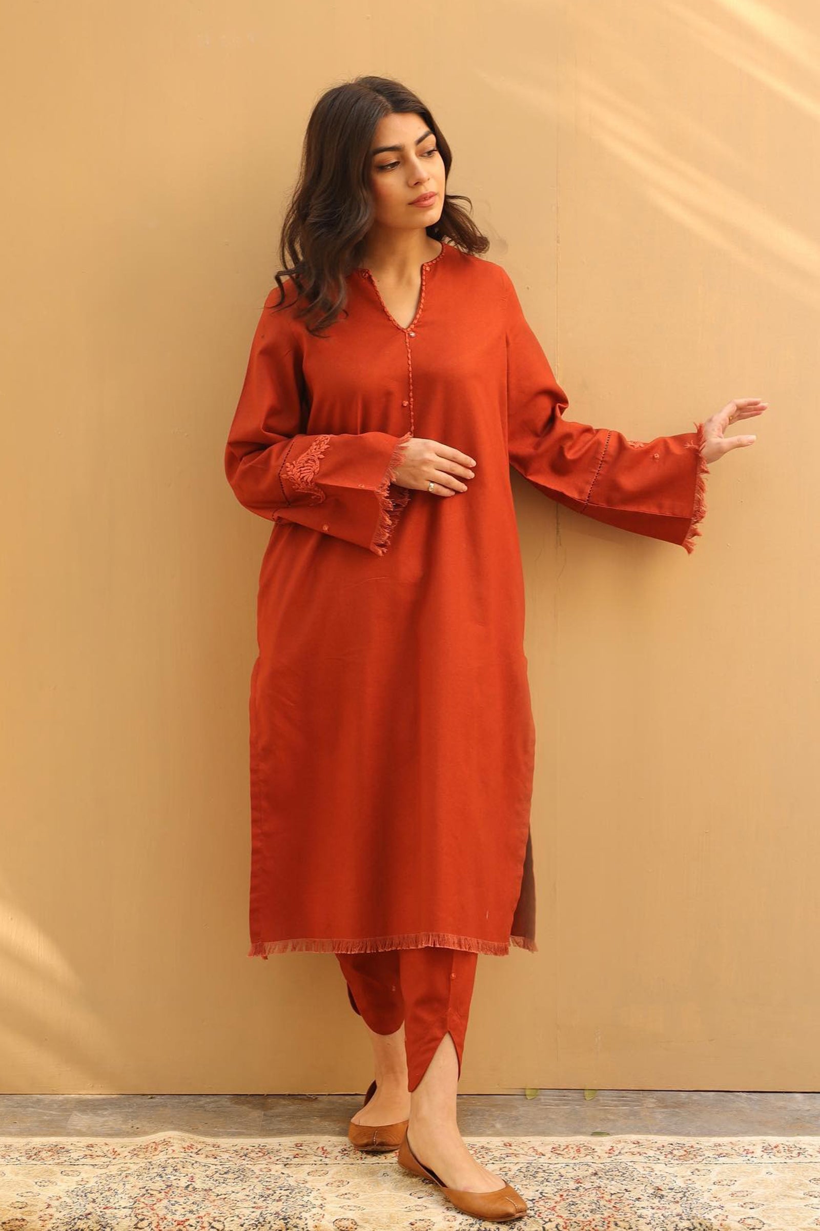ZN565-Winter 3PC Dhannak Embroidered Suit with Dhanak Embroidered Shawll