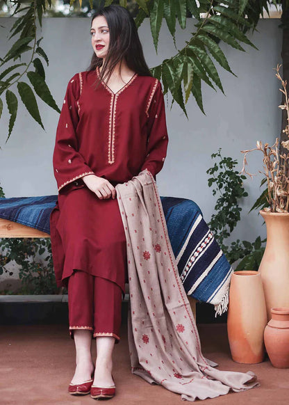 ZN403-WINTER 3PC Dhanak suit with Embroidered Shawll