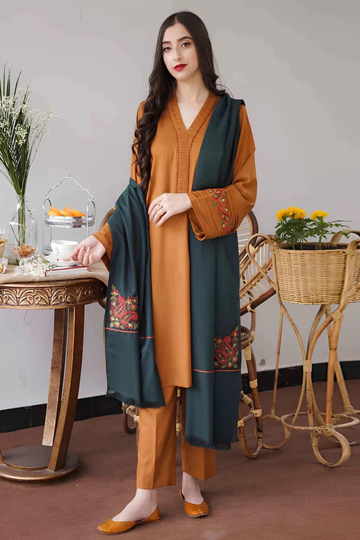 ZN400 -WINTER  3PC Dhanak suit with Embroidered Shawll