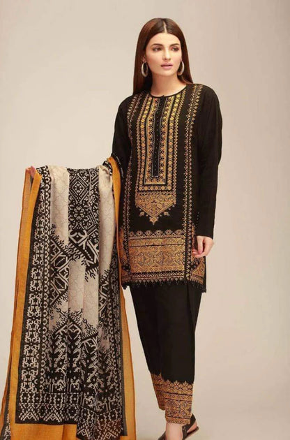 ZN424-WINTER UNSTITCHED 3PC Khaddar Embroidered Suit with Printed Wool Shawll