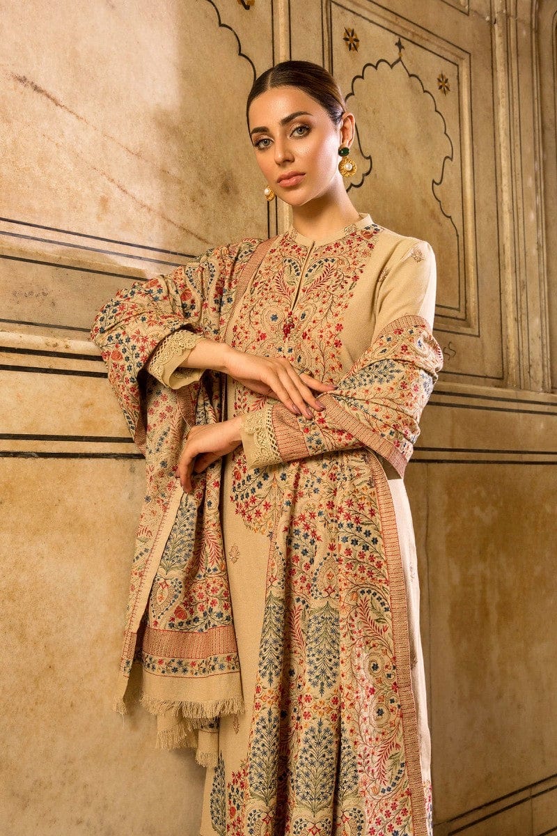 ZN427-WINTER 3pcs Karandi Embroidered Bareeze Unstitched Suit