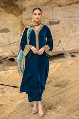 zn821-WINTER Velvet Embroidered    printed duppatta Winter Collection