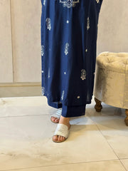 ZN1066 - Urge - 2PC Lawn Embroidered Suit