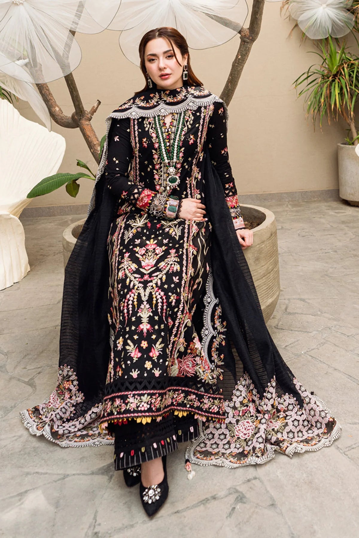 ZN1033 - Qalamkar - 3PC Lawn Embroidered Shirt with Embroidered Slub Net Dupatta