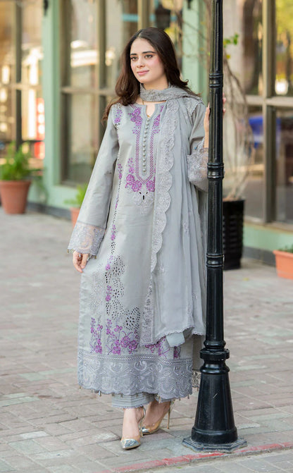 ZN1047 - Mushq - 3PC Lawn ChickenKari Embroidered Suit