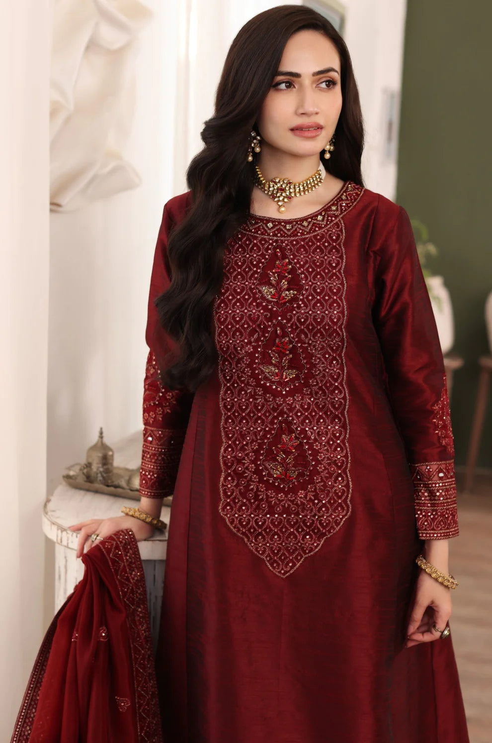 Latest Elegant Winter Pakistani Girls Frock Designs 2019 | Stylostreet |  Stylish dresses for girls, Girls frock design, Sleeves designs for dresses