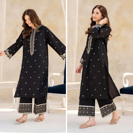 ZN797-2Pc Embroidered Lawn Suite With Fully Embroidered trouser & Patches