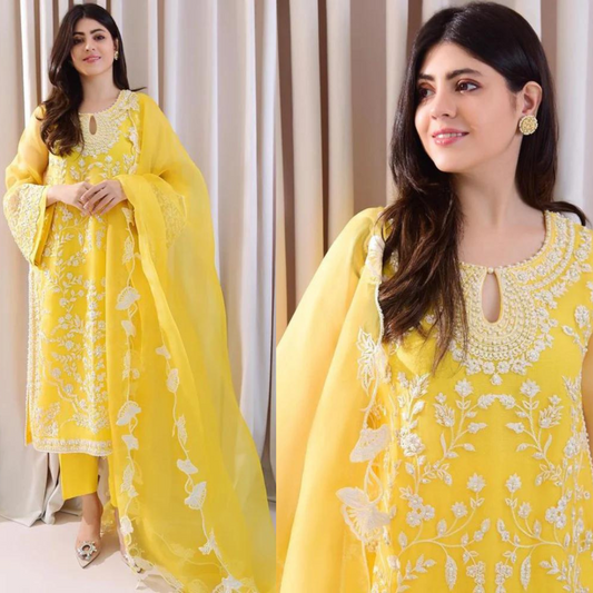 ZN040-3PC Lawn Embroidered Shirt With Organza Embroidered Dupatta