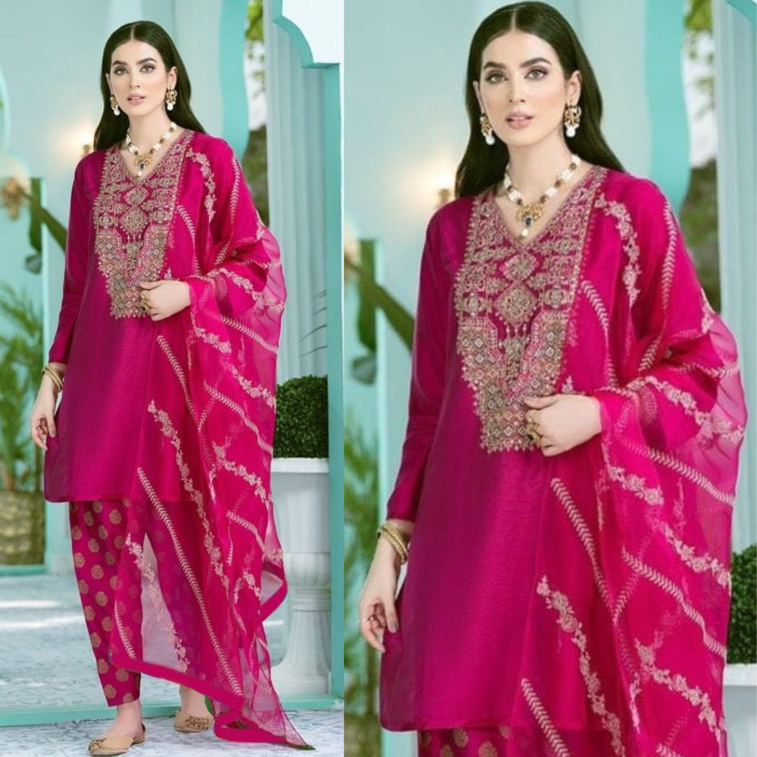 ZN024-Embroidered 3pc Lawn Dress With Chiffon Embroidered Dupatta