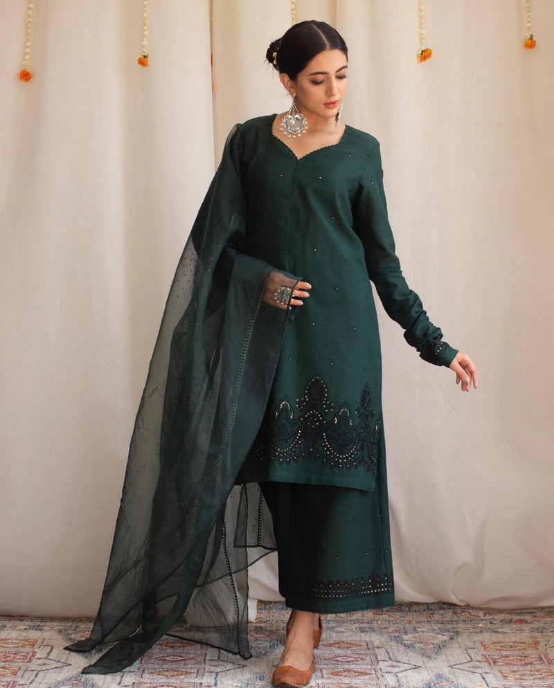 ZN779-SUMMER 3PC Lawn Embroidered Shirt With Organza Embroidered Dupatta