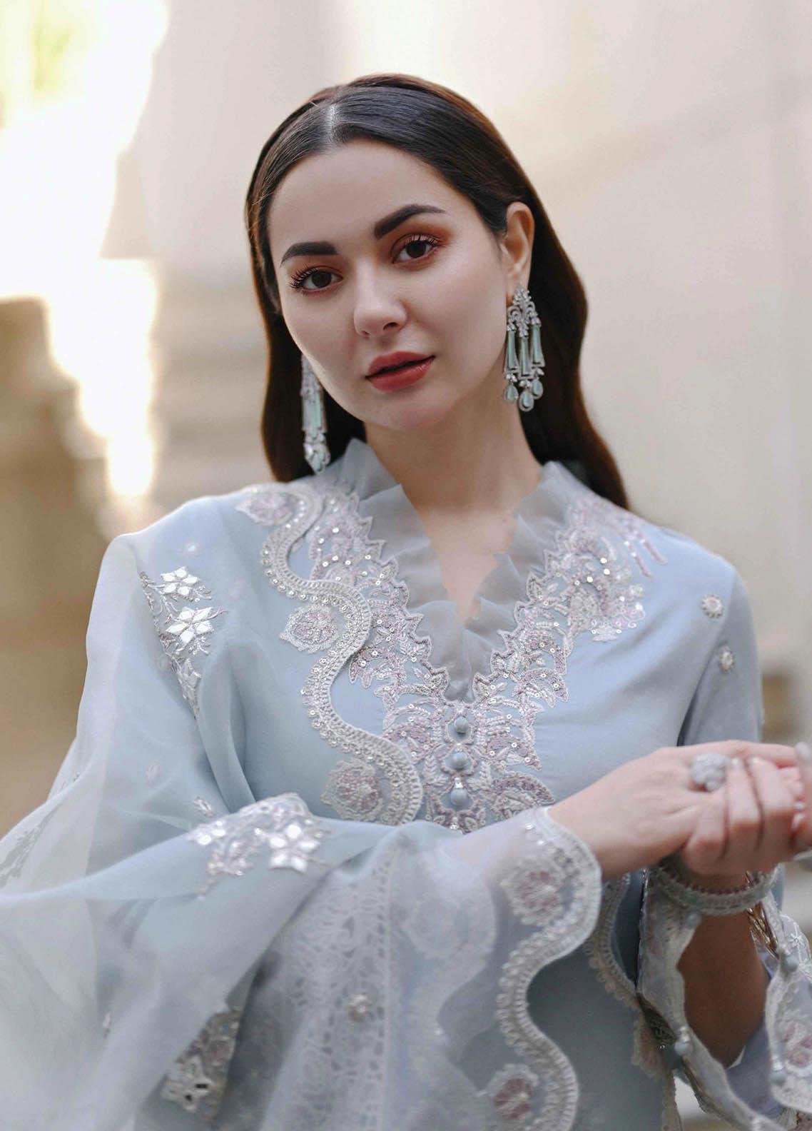 ZN1037 - QALAMKAR 3PC Lawn Embroidered Suit