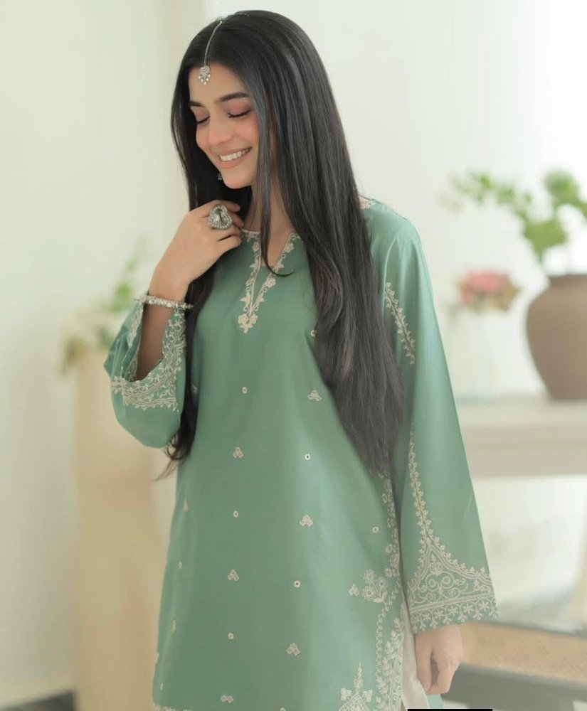 URGE PRET CHAAND 2PC LAWN EMBROIDERED ZN1343 - ZoniyaClothing