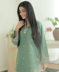 URGE PRET CHAAND 2PC LAWN EMBROIDERED ZN1343 - ZoniyaClothing