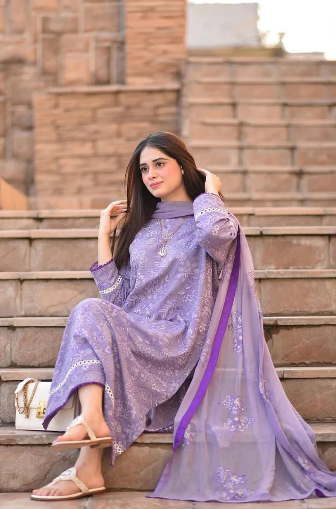 ZN1020 - Breeze 3PC Lawn Embroidered Suit - ZoniyaClothing