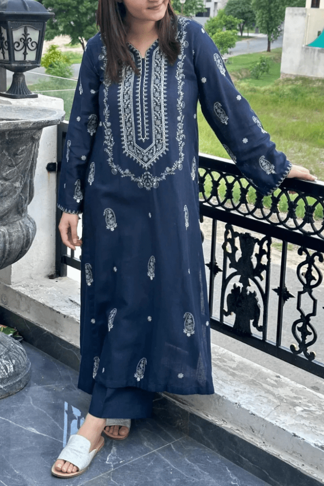 ZN1066 - Urge - 2PC Lawn Embroidered Suit - ZoniyaClothing