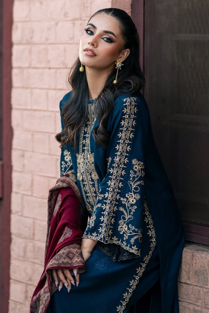 ZN1109 - Winter Jazmin 3PC Dhanak Embroidered Suit - ZoniyaClothing