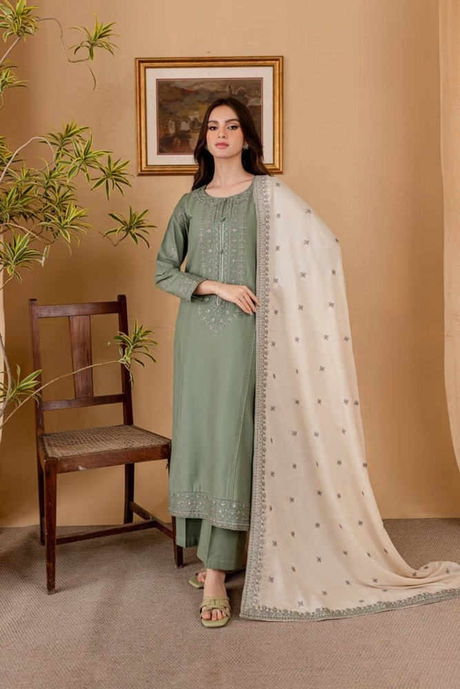 ZN1121 - WINTER BATIK DHANAK 3PC EMBROIDERED SHIRT WITH DHANAK EMBROIDERED SHAWL - ZoniyaClothing