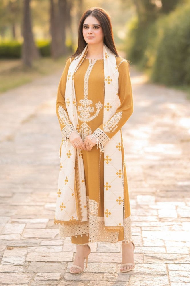 ZN1212 WINTER 3 - Pc Embroidered Dhanak Suit with Heavy Embroidered Dhanak Shawll - ZoniyaClothing
