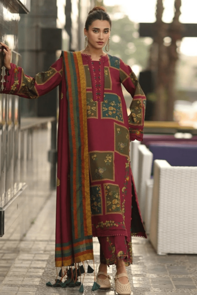 ZN1232 Winter 3PC Karandi Digital Print Dress - ZoniyaClothing
