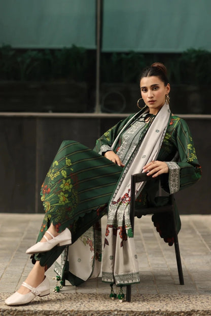 ZN1250 - Charizma - Winter 3PC Karandi Digital Print Dress unstitched - ZoniyaClothing