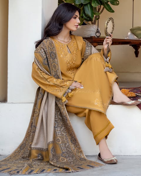 ZN1280 - 3PC Lawn Heavy Embroidered Shirt With Printed Bamber Dupatta - ZoniyaClothing