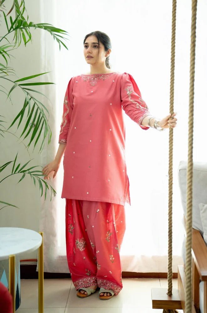 zn1301 lawn Embroidered 2pc - ZoniyaClothing