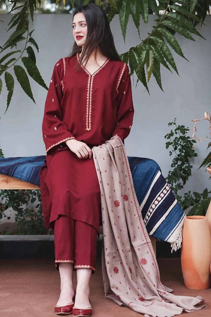 ZN403 - WINTER 3PC Dhanak suit with Embroidered Shawll - ZoniyaClothing