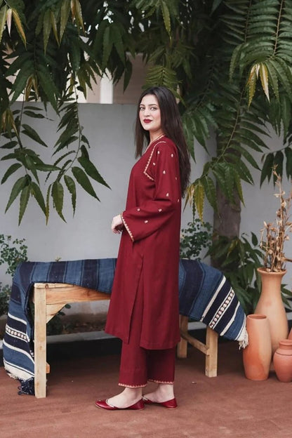 ZN403 - WINTER 3PC Dhanak suit with Embroidered Shawll - ZoniyaClothing