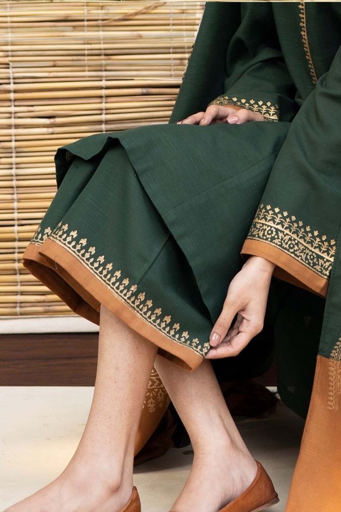 ZN411 - WINTER 3PC Dhanak suit with Printed Shawll - ZoniyaClothing