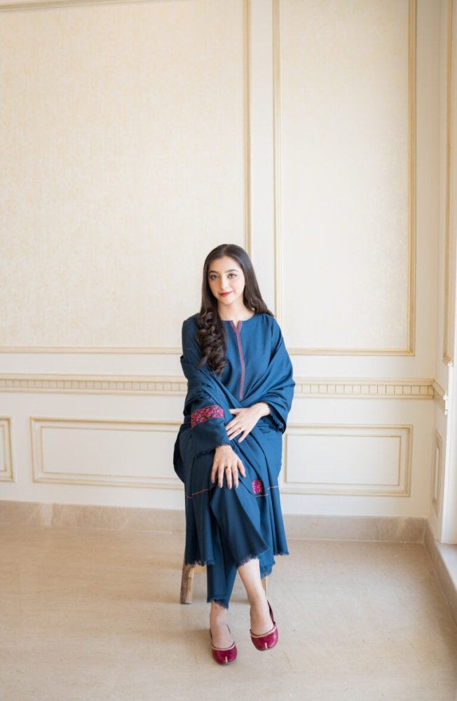 ZN615 - Asling WINTER 3PC Dhanak suit with Embroidered Shawll - ZoniyaClothing