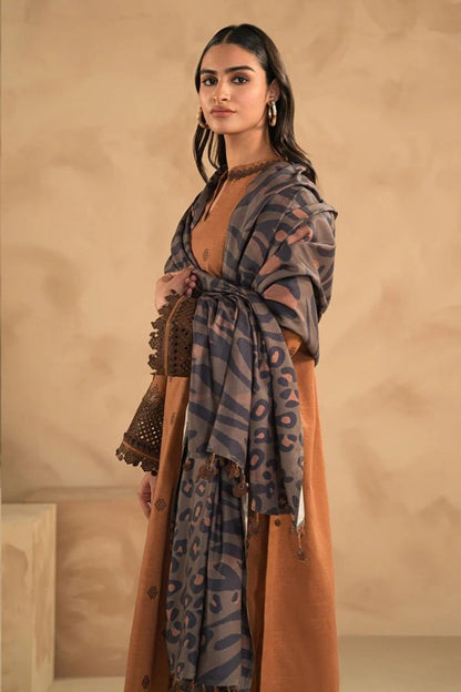 ZN631 - WINTER 3PC Dhanak Embroidered suit with Printed Shawll - ZoniyaClothing