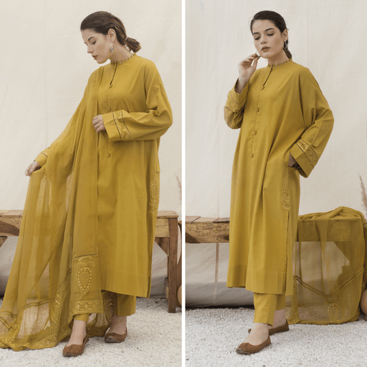 ZN777 - SUMMER 3PC Lawn Embroidered Shirt With organza Embroidered Dupatta - ZoniyaClothing