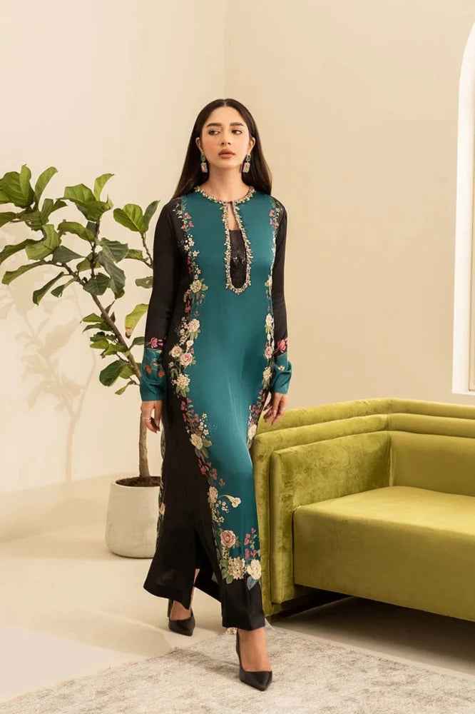 ZN828 - 3PC - WINTER Unstitched shamoz silk fabric in floral print. - ZoniyaClothing