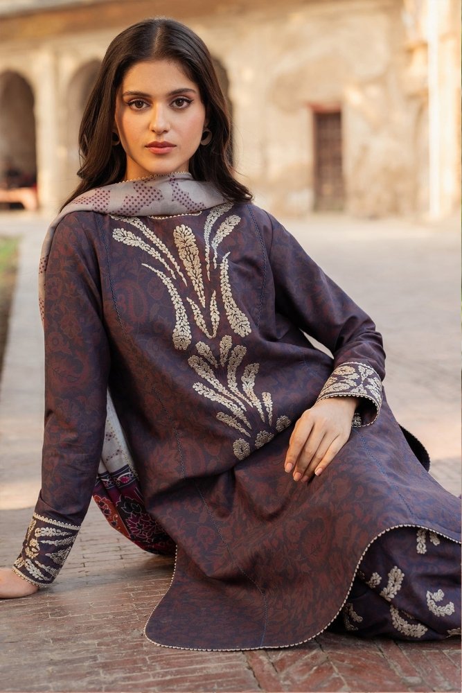 ZN830 - Winter jazmin 3PC Dhanak Karandi Printed Suit - ZoniyaClothing