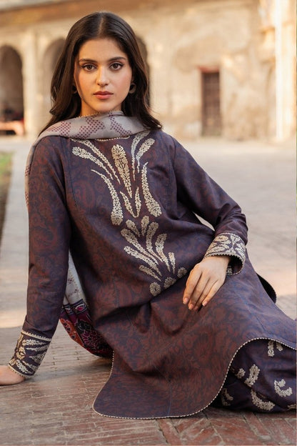 ZN830 - Winter jazmin 3PC Dhanak Karandi Printed Suit - ZoniyaClothing