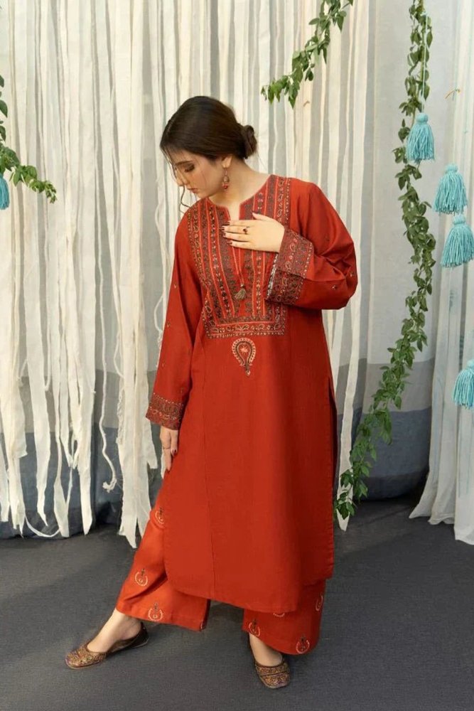 ZN914 - WINTER 3PC Dhanak Embroidered suit with Printed Shawll - ZoniyaClothing